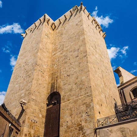 Casa Storica Di Charme Con Vista Mare Nel Cuore Di Cagliari Extérieur photo